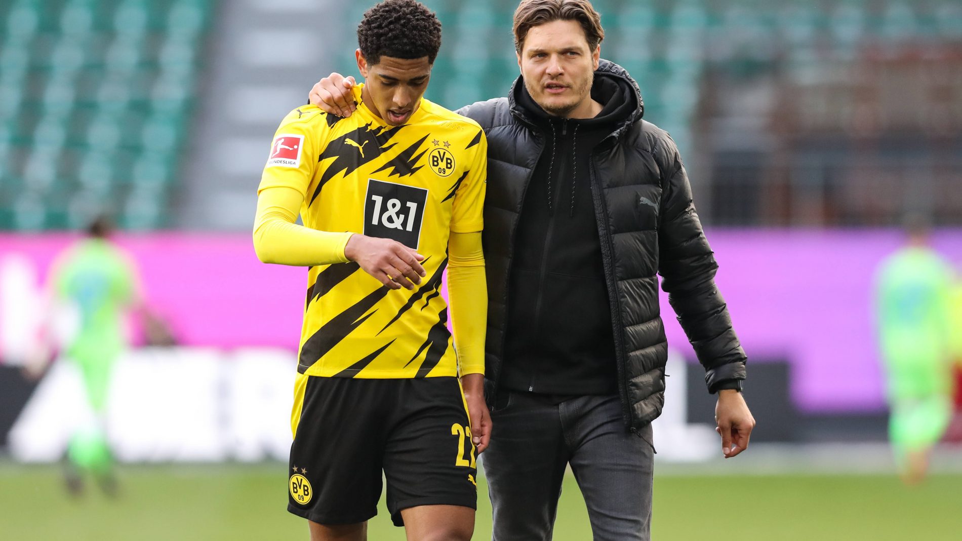 配合第三方 配合第三方