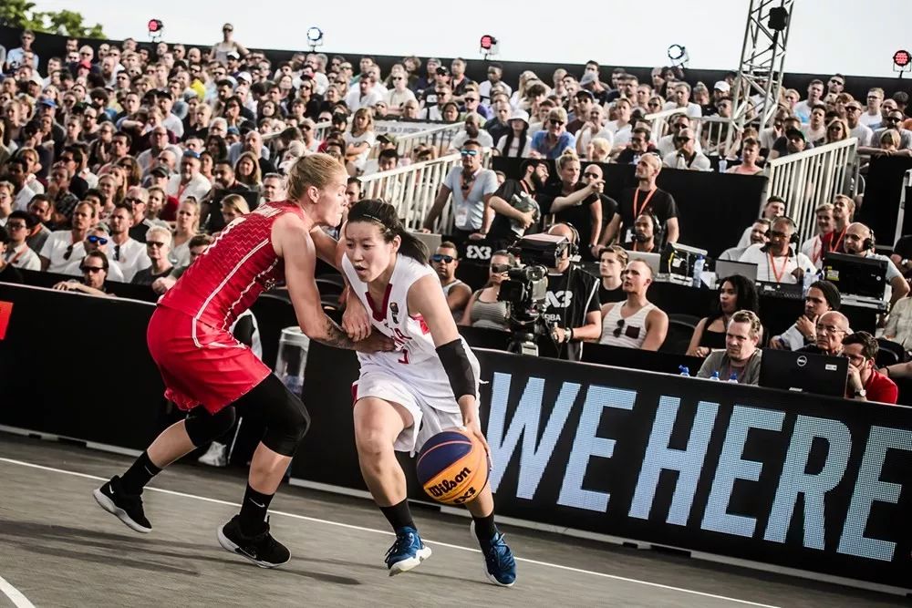 随后以直线 随后以直线